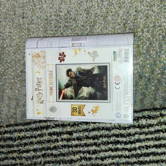 Harry Potter 3D Puzzle Brand New 300 Pieces - Picture 2 of 3